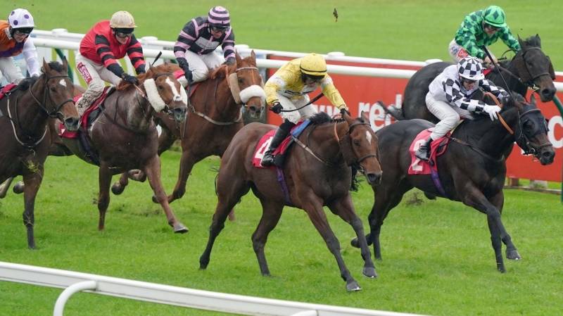 GLENDOWN wins for a third time this season