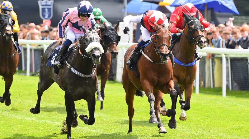 COPPER KNIGHT follows up his win at Pontefract with success at Chester