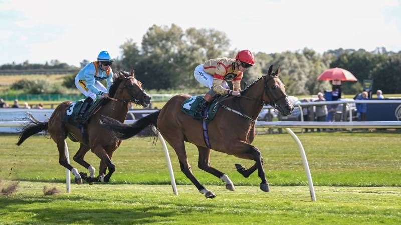 U SURE DO gets off the mark at Catterick